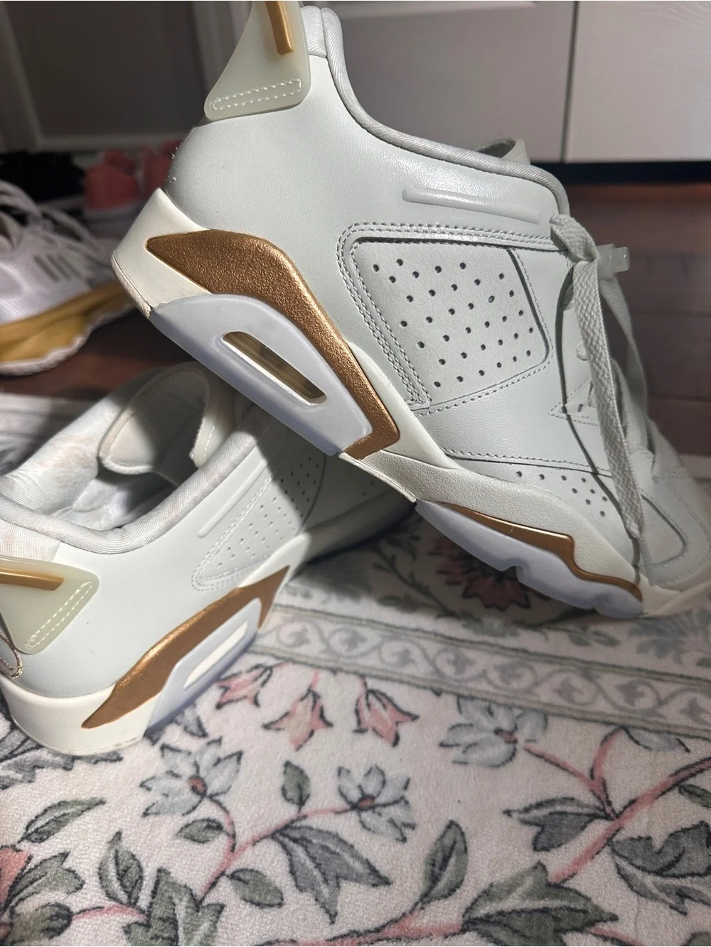 Air Jordan 6 Retro Low Lunar New Year White Gold DH6928-073 Men Size 9.5